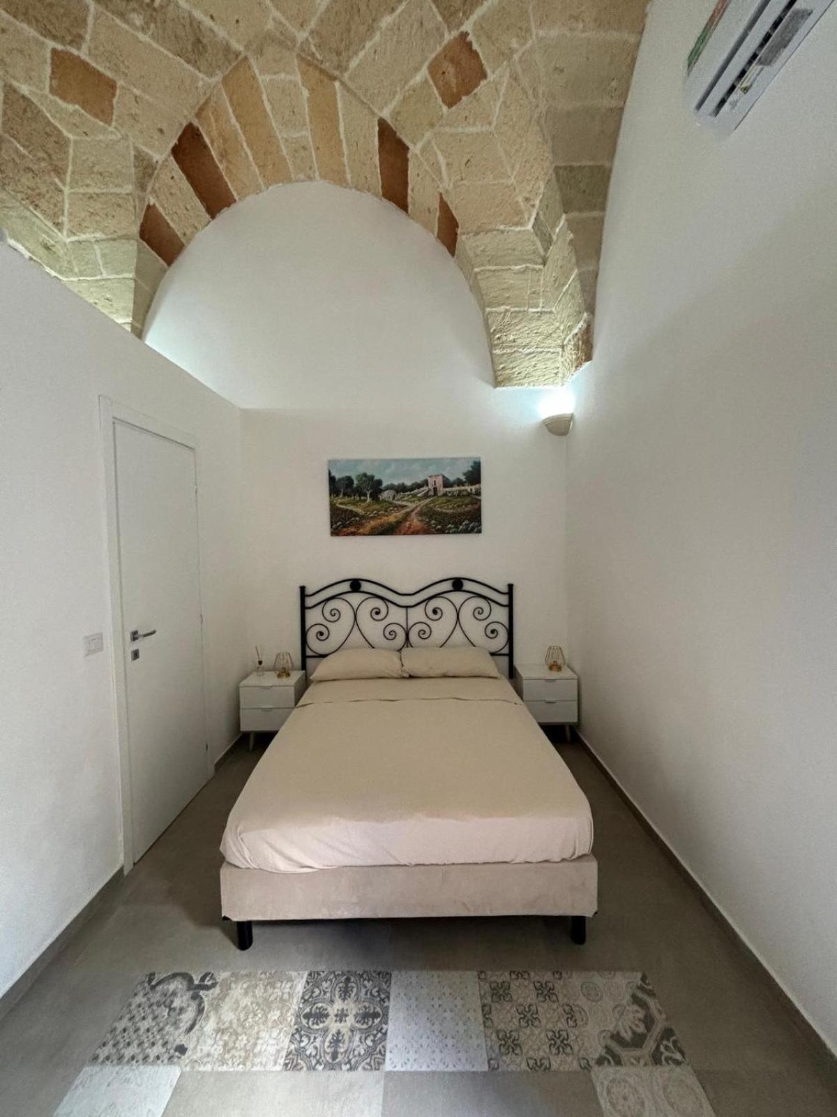 Giura Ξενοδοχείο Λέτσε Εξωτερικό φωτογραφία